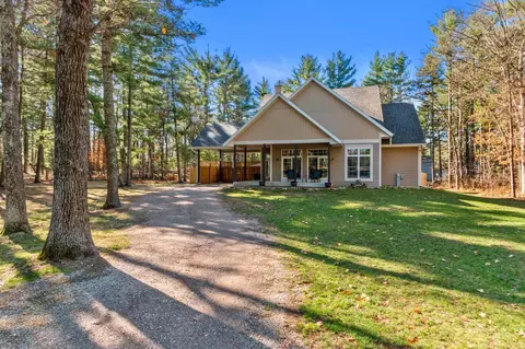 1683 N Aurora Ln, Nekoosa, WI 54457