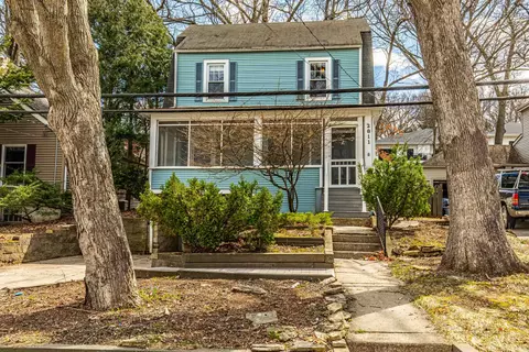 2811 Regent St, Madison, WI 53705
