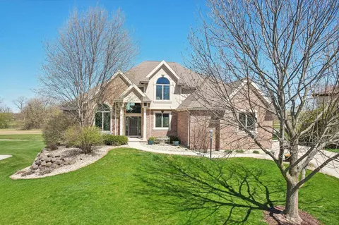 26 Kingswood Cir, Verona, WI 53593