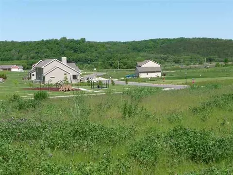 3020 Handel St, Black Earth, WI 53515