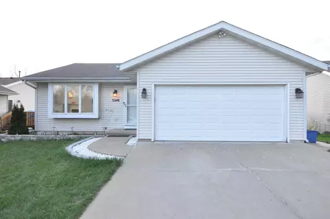 3248 Dorchester Way, Madison, WI 53719