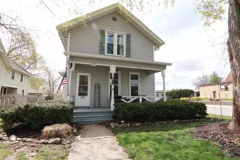 227 W Madison St, Lake Mills, WI 53551