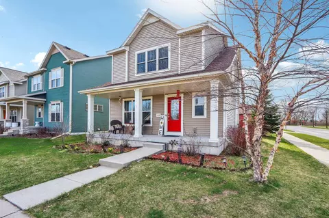 1528 Don Simon Dr, Sun Prairie, WI 53590