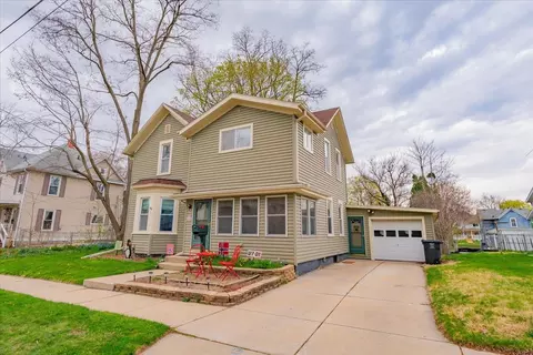 108 W Randolph St, Stoughton, WI 53589