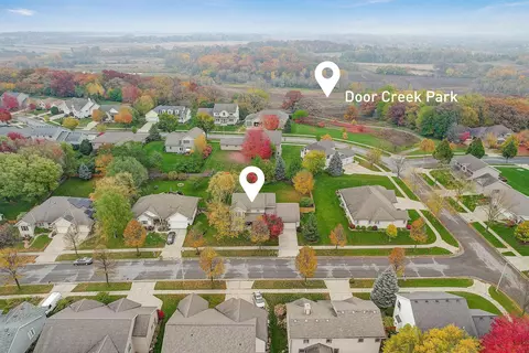 421 Bailey Dr, Madison, WI 53718