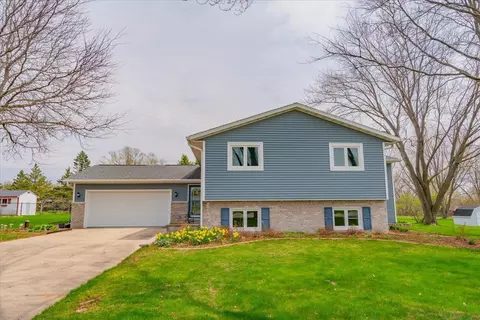 3893 Terrace Cir, Deforest, WI 53532