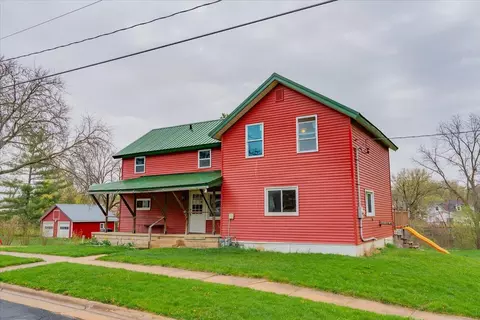 110 S Mill St, Albany, WI 53502