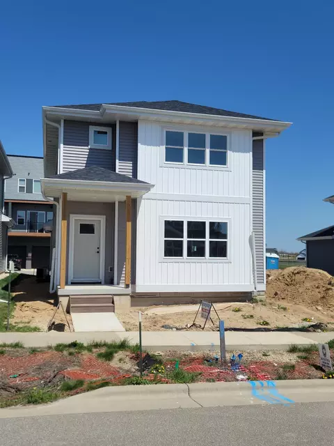 4890 Romaine Rd, Fitchburg, WI 53711