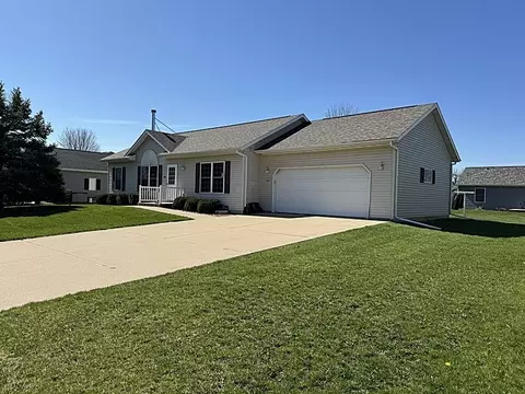 1630 Leslie Dr, Richland Center, WI 53581