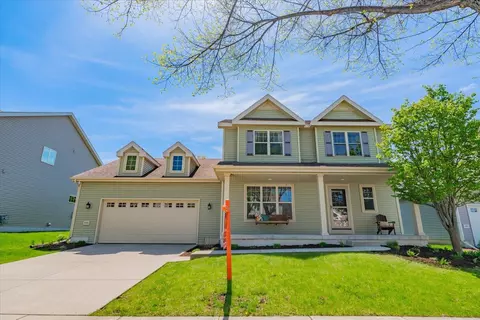 6205 Dominion Dr, Madison, WI 53718