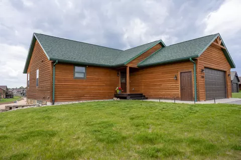 w5636 Island Lake Drive, New Lisbon, WI 53950