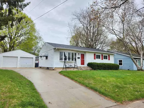 1822 Thackeray Rd, Madison, WI 53704