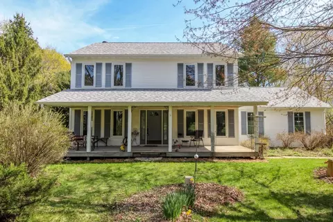w9570 Henry Street, Cambridge, WI 53523