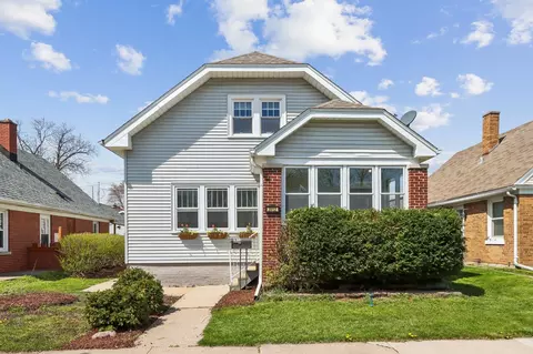 2012 Quincy Ave, Racine, WI 53403