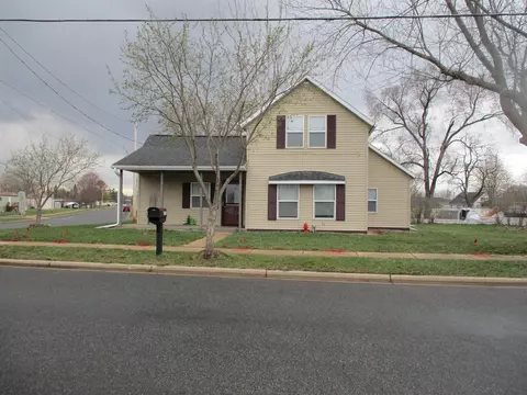 502 N Glendale Ave, Tomah, WI 54660