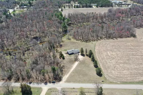 1501 Evergreen Ct, Adams, WI 53910