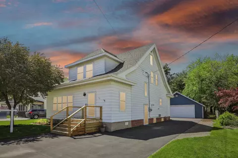 218 N Military Rd, Dane, WI 53529