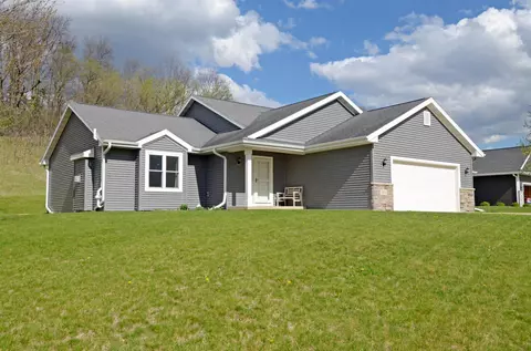 3025 Handel St, Black Earth, WI 53515