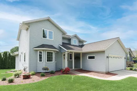 813 W Lexington Pkwy, Deforest, WI 53532