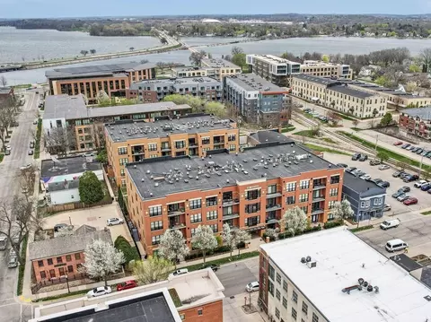 615 W Main St #410, Madison, WI 53703