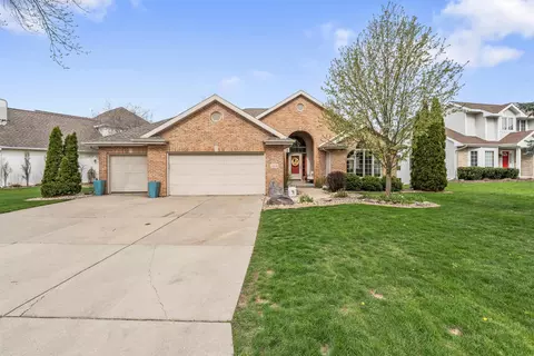 1264 Mockingbird Ln, Sun Prairie, WI 53590