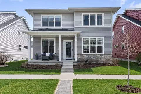 2894 Bulwer Ln, Madison, WI 53711
