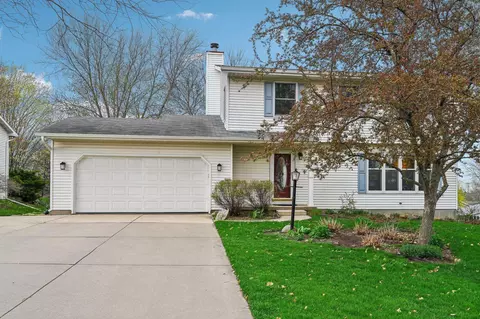 5812 Danville Dr, Fitchburg, WI 53719