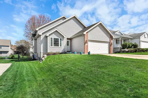 5318 Celebration Pkwy, Madison, WI 53718