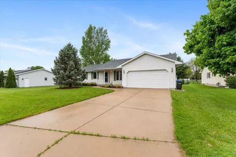 915 Welch St, Belleville, WI 53508