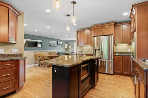 4963 Bultman Rd, Madison, WI 53704