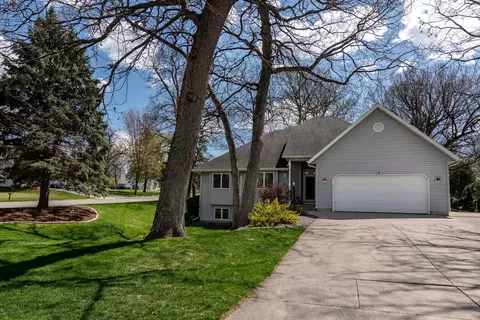5589 Byrneland St, Fitchburg, WI 53711
