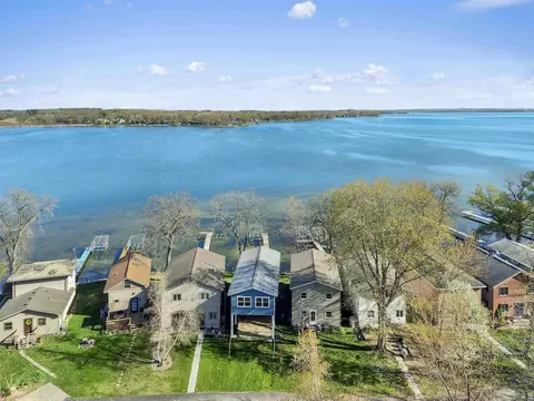 4378 S Jordan Dr #10, Mcfarland, WI 53558