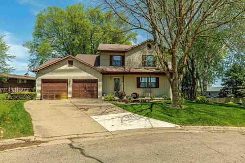 2634 Country View Ct, Monroe, WI 53566
