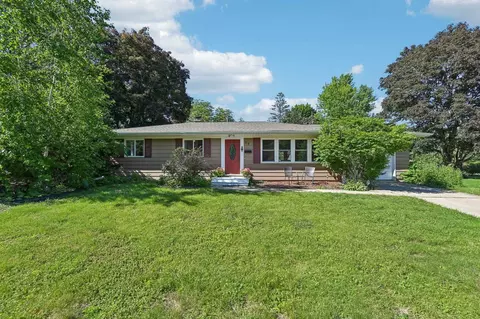 23 Walworth Ct, Madison, WI 53705