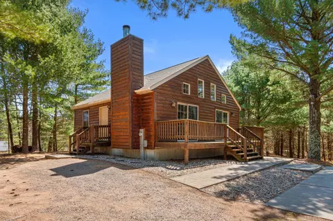 464 466 Duffers Trl, Nekoosa, WI 54457