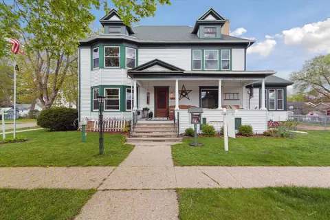 602 E 2nd Ave, Brodhead, WI 53520