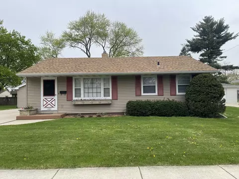 1402 S Terrace St, Janesville, WI 53546