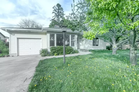 909 N Wingra Dr, Madison, WI 53715