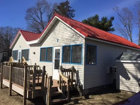 w983 West North Shore Drive, Montello, WI 53949