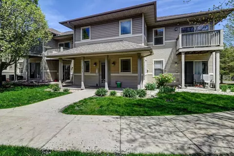 2812 Pleasant View Rd #101, Middleton, WI 53562