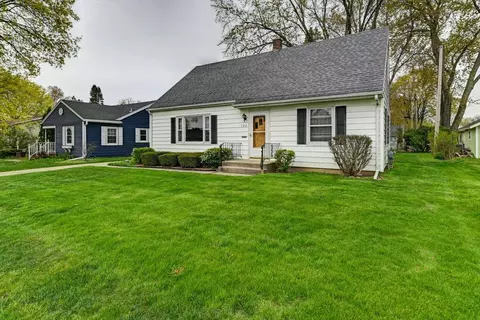 166 Roland St, Sun Prairie, WI 53590