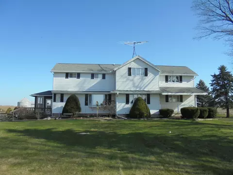 w6470 County Road E, Burnett, WI 53922