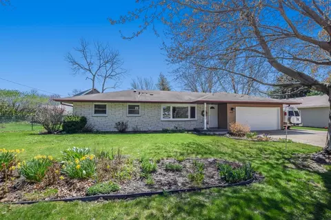 6333 Exchange St, Mcfarland, WI 53558