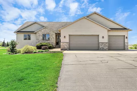 w2723 Fonda Lane, Belleville, WI 53508