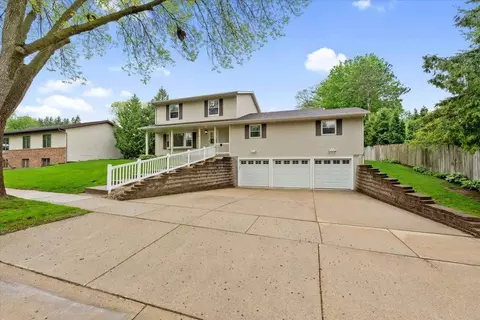 45 Millstone Rd, Madison, WI 53717