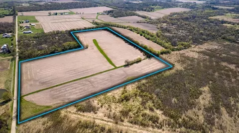 35 92 Ml Acres Oak Ridge Rd, Oregon, WI 53575