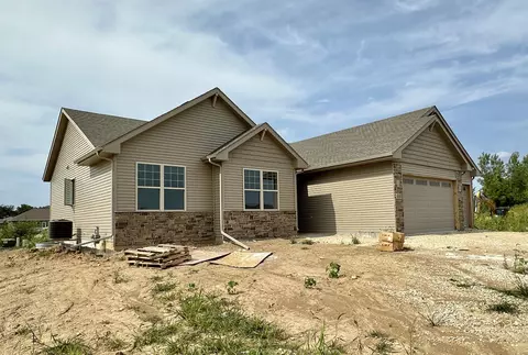 3563 Pickard Dr, Milton, WI 53563