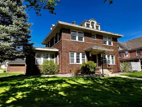 339 S Main St, Monticello, WI 53570