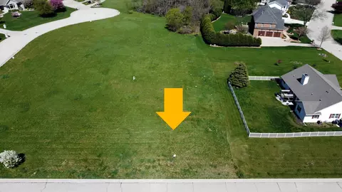 820 Waveland Rd, Janesville, WI 53548