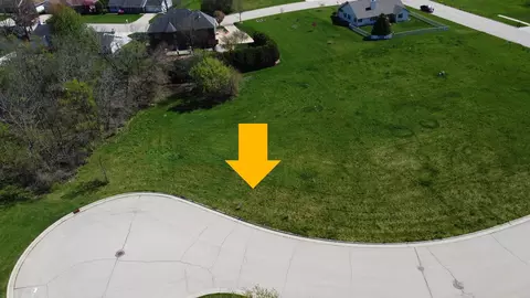 3053 Claire Ct, Janesville, WI 53548